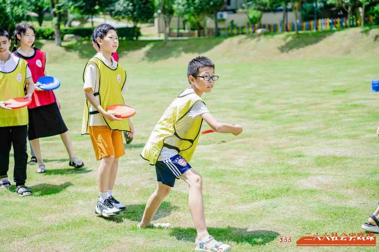 苏州青少年社会实践户外拓展运动野外漂流体验活动报名中图3